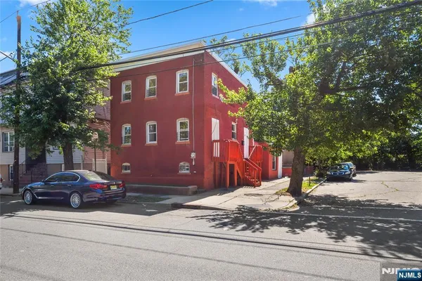 $384,900 | 98 South Devine Street, Newark, NJ 07106