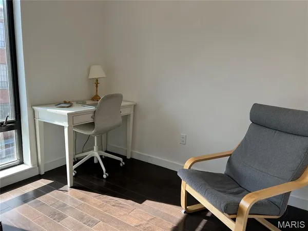 $2,795 | 4101 Laclede Avenue, Unit 316, St. Louis, MO 63108