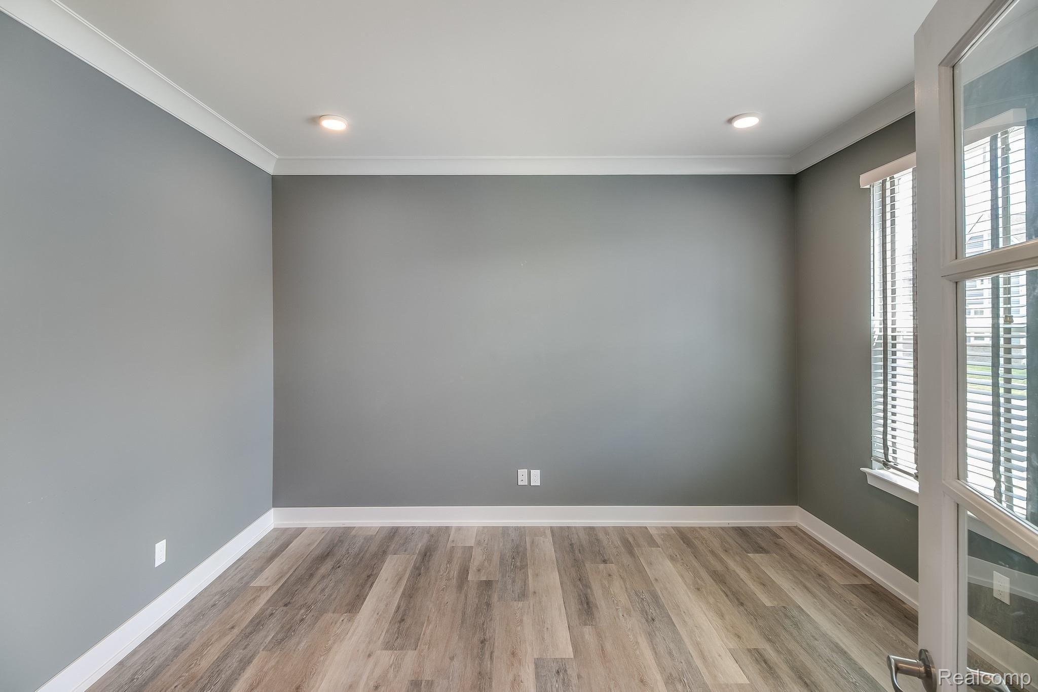 2570 Massoit Road Royal Oak, MI 48073 - Photo 16 of 40 Office/den