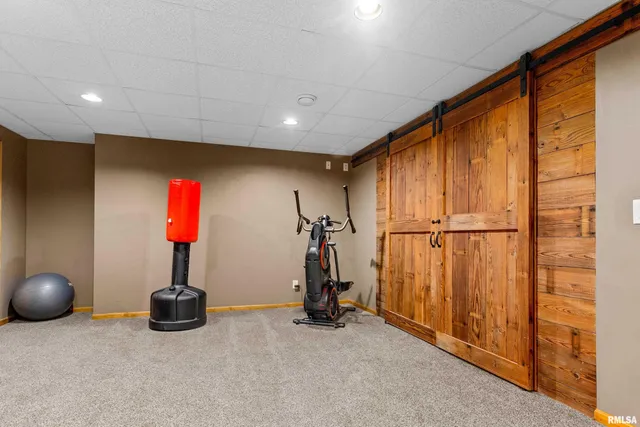 $337,000 | 3621 East Westbrook Road, Chillicothe, IL 61523