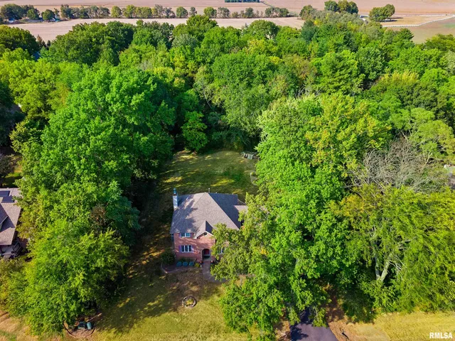 $337,000 | 3621 East Westbrook Road, Chillicothe, IL 61523