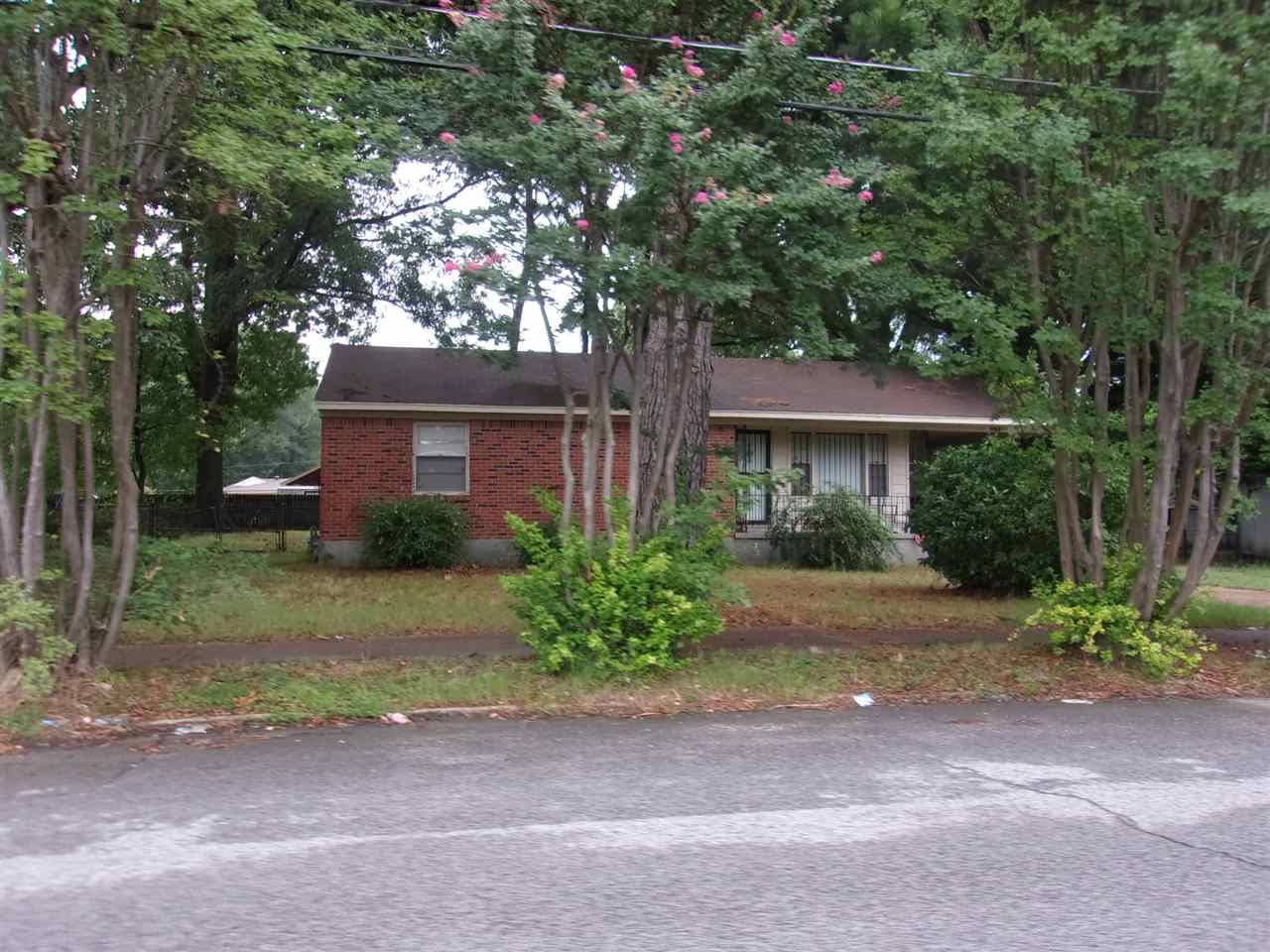 1724 Berwind Road Memphis, TN 38116 - Photo 3 of 3