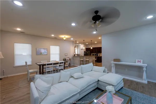 $699,900 | 1133 Oney Hervey Drive, College Station, TX 77840