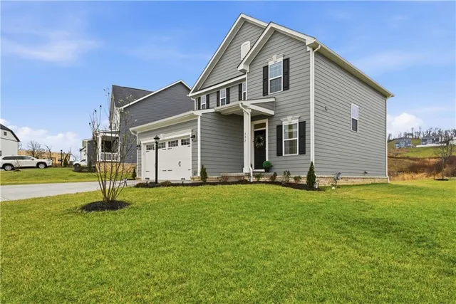 $525,000 | 532 Blackrock Boulevard, Mars, PA 16046