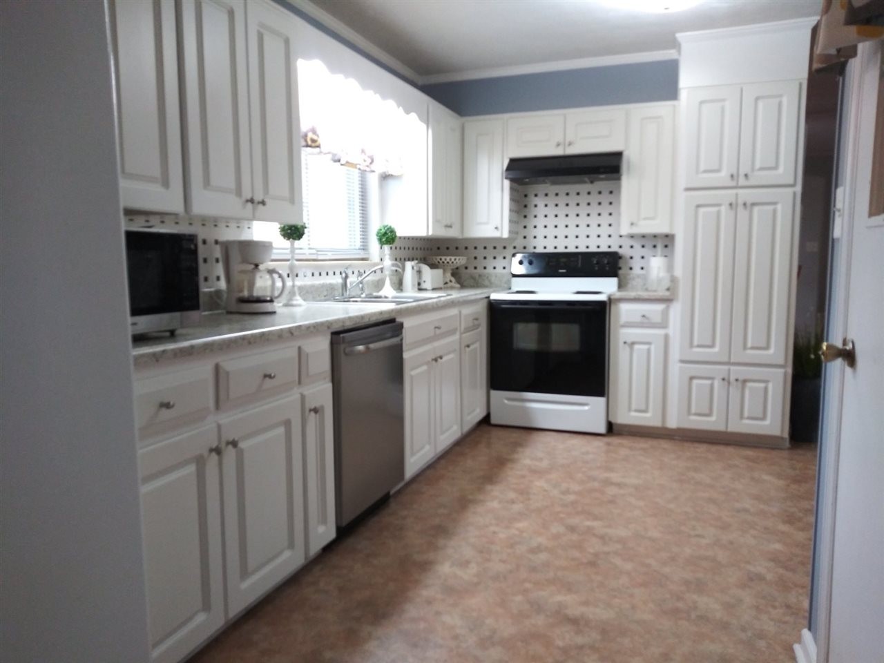 2250 Young Road Southeast Cleveland, TN 37323 - Photo 9 of 29 Gallery Image 9