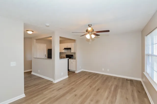 $1,645 | 2607 Landrum Court, Unit 19, Springfield, TN 37172