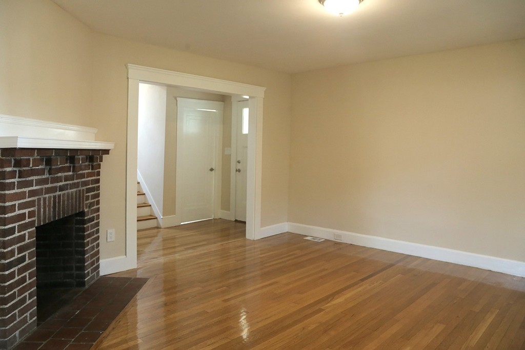 24 Gorman Road Framingham, MA 01702 - Photo 4 of 26 Gallery Image 4