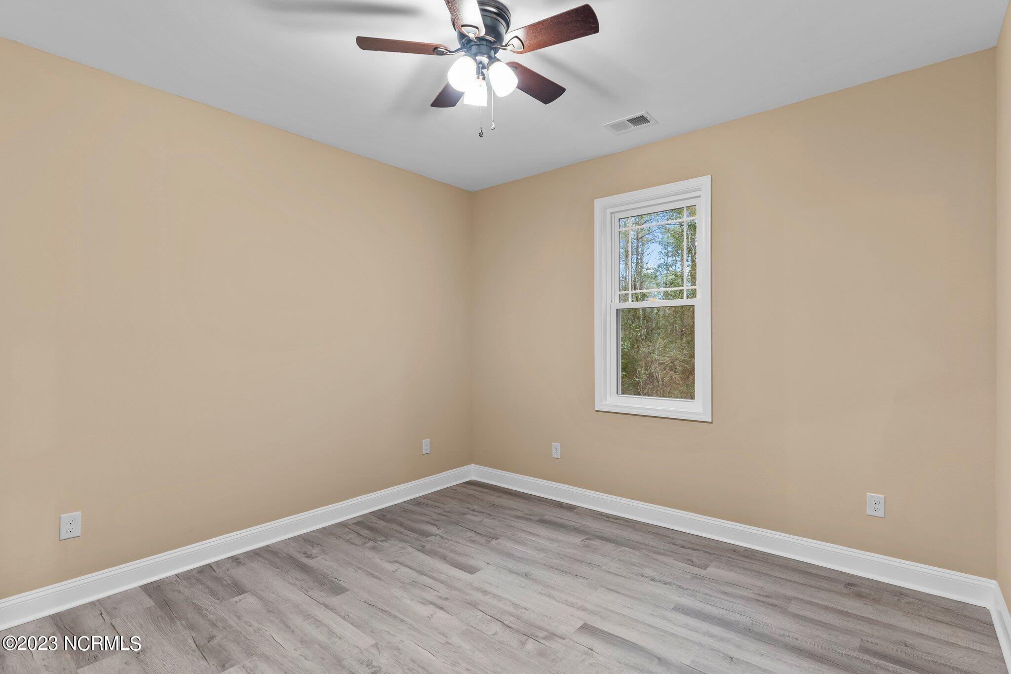 68 Knox Road Southport, NC 28461 - Photo 38 of 53 Bedroom # 2