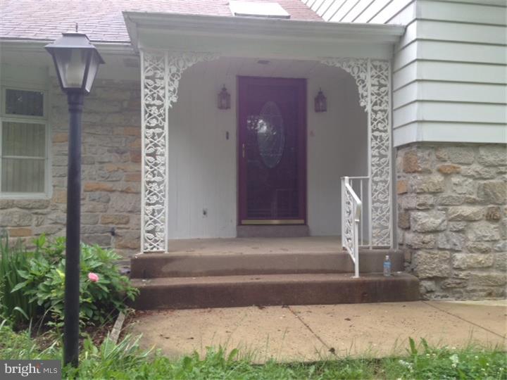 2020 Robert Road Jenkintown, PA 19046 - Photo 1 of 11 Exterior