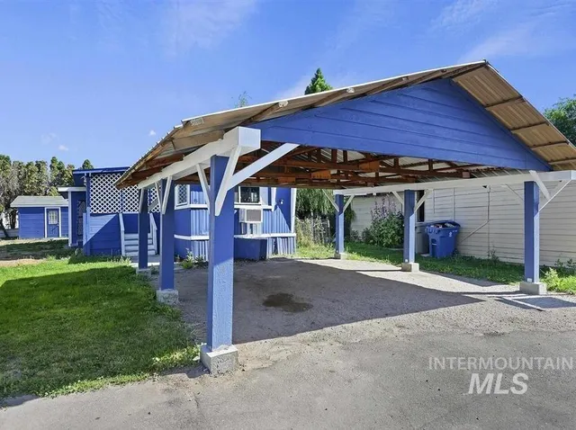 $77,000 | 1410 West Flamingo Avenue, Unit 91, Nampa, ID 83651