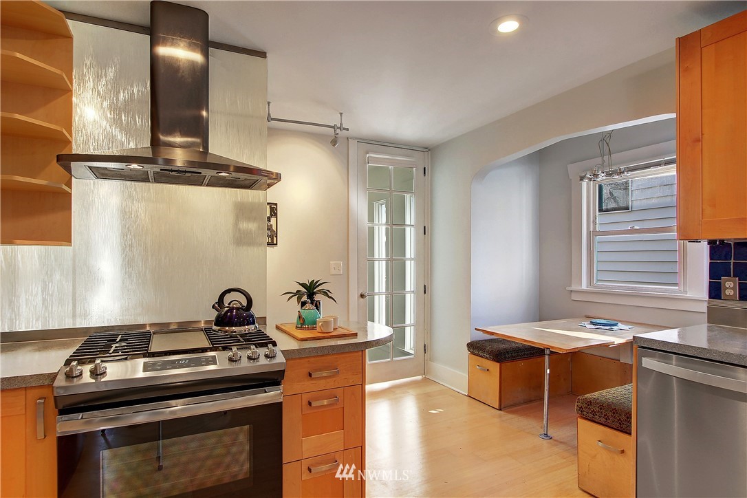 345 North 81st Street Seattle, WA 98103 - Photo 4 of 19 Gallery Image 4