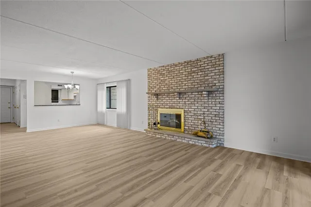 $300,000 | 650 East Greenwich Avenue, Unit 6101, West Warwick, RI 02893