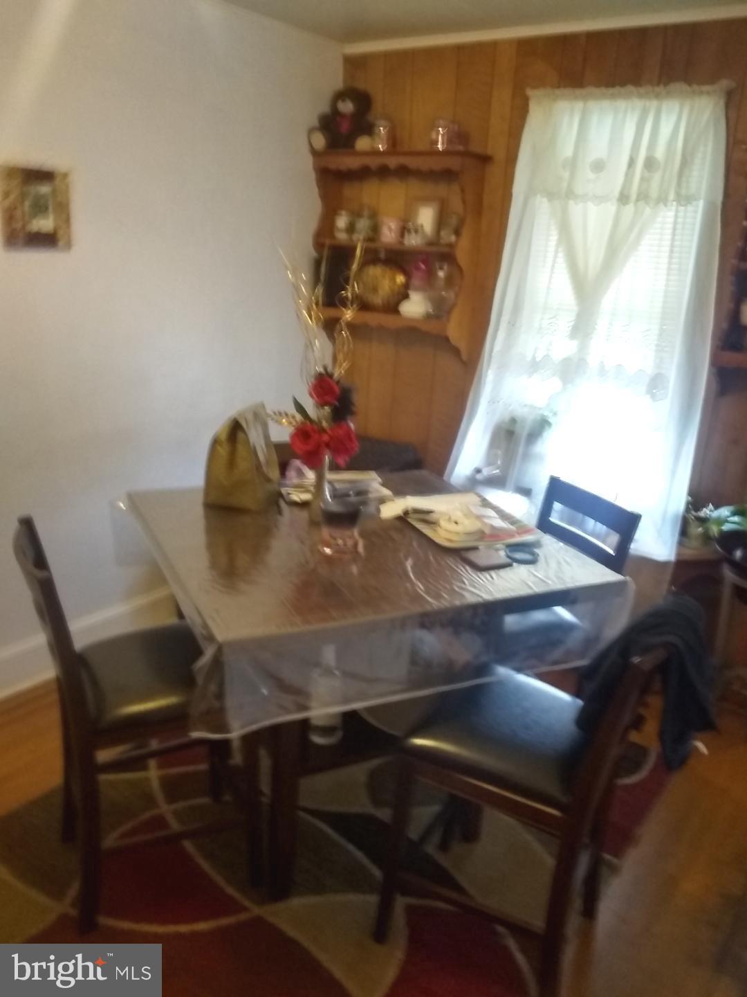 6248 Reedland Street Philadelphia, PA 19142 - Photo 8 of 16 2nd floor dining room