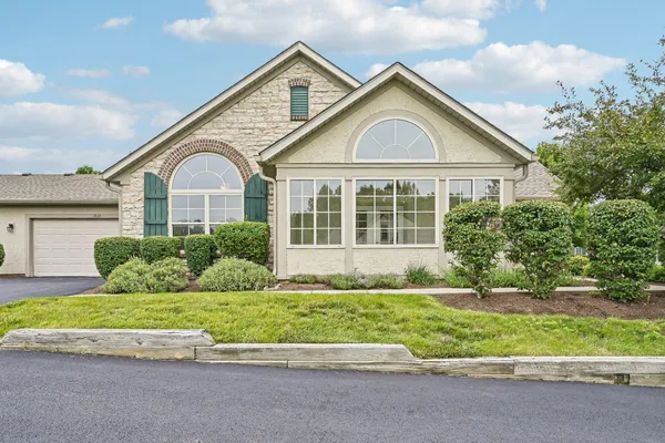 $424,500 | 7626 Red Maple Place, Westerville, OH 43082