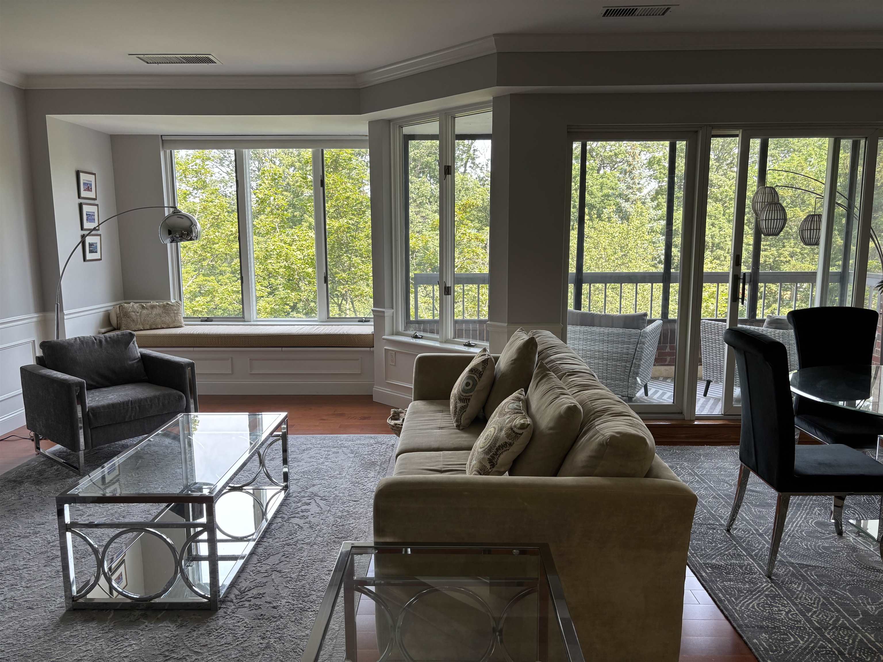300 North River Road, Unit 406 Manchester, NH 03104 - Photo 12 of 37 Gallery Image 12