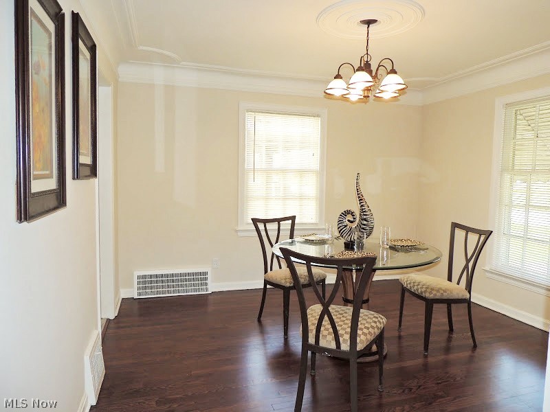 3600 Hildana Road Cleveland, OH 44120 - Photo 4 of 19 Gallery Image 4