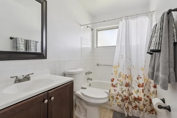 $2,600 | 6708 Northwest 57th Drive, Tamarac, FL 33321