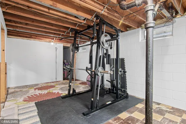 $275,000 | 4212 6th Street Northeast, Columbia Heights, MN 55421