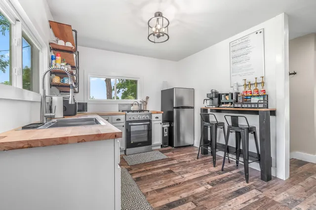 $275,000 | 1052 Carpenter Road, Bronson, MI 49028