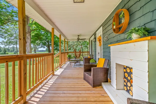 $275,000 | 1052 Carpenter Road, Bronson, MI 49028