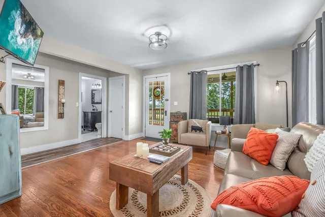 $275,000 | 1052 Carpenter Road, Bronson, MI 49028