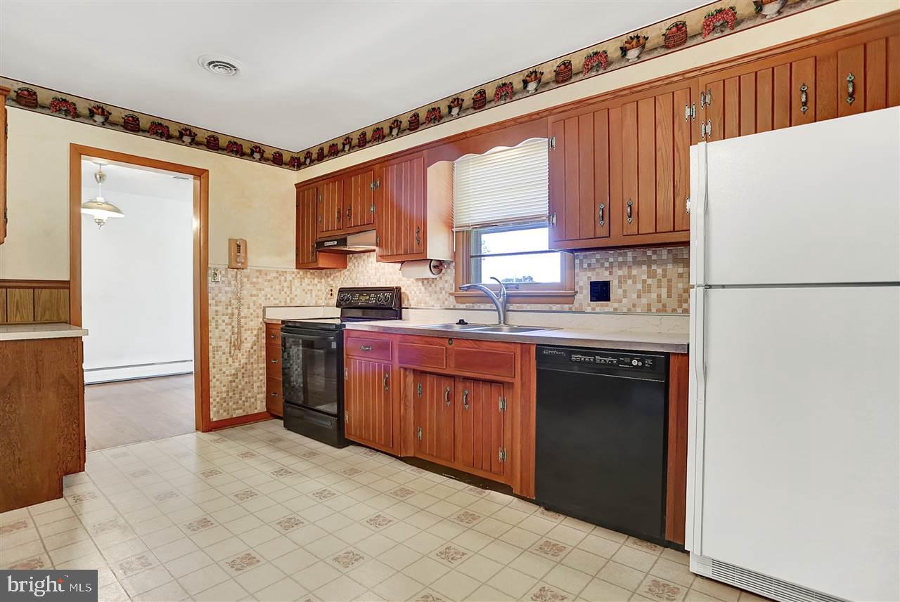 300 North Middlesex Road Carlisle, PA 17013 - Photo 12 of 25 Gallery Image 12