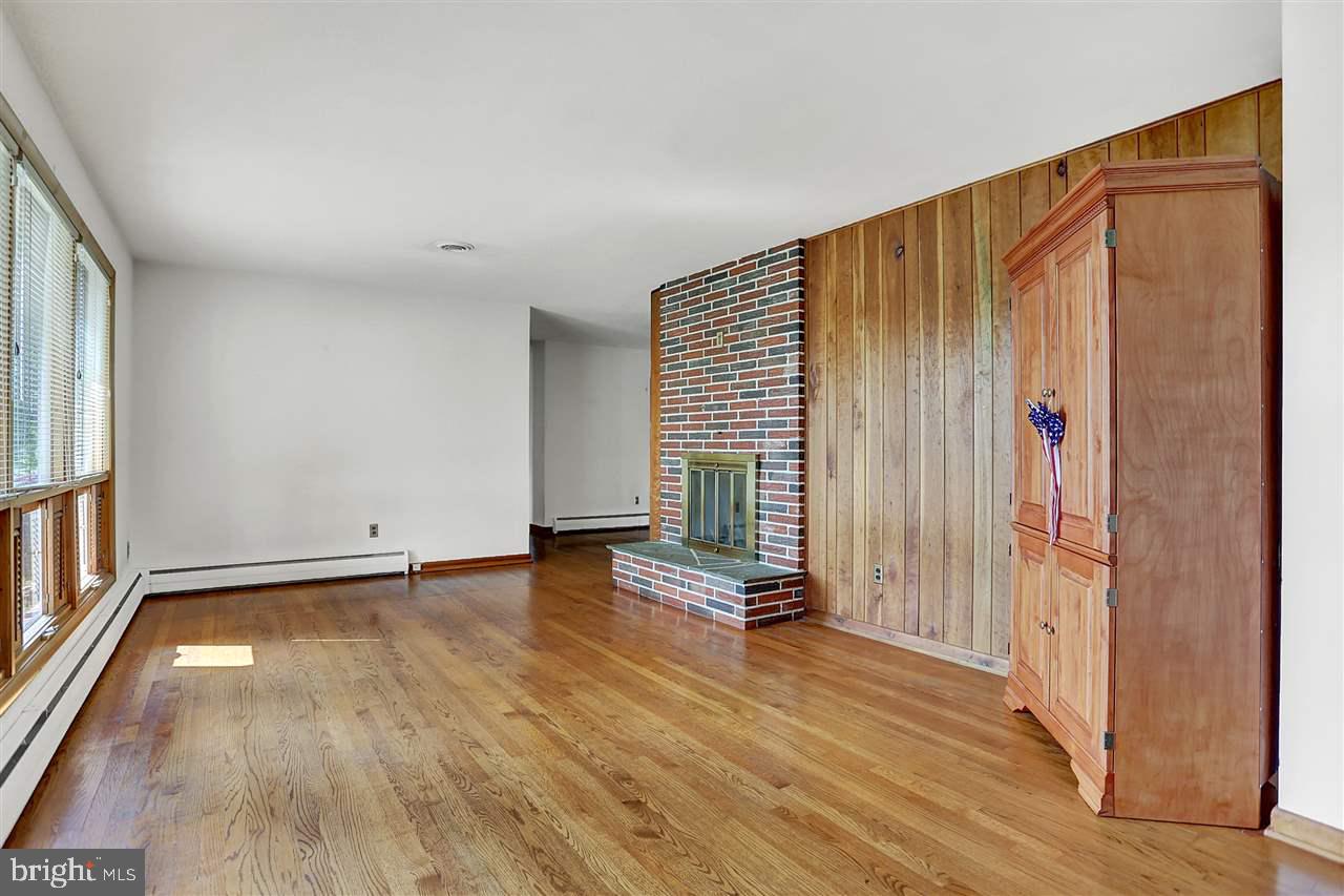 300 North Middlesex Road Carlisle, PA 17013 - Photo 7 of 25 Gallery Image 7