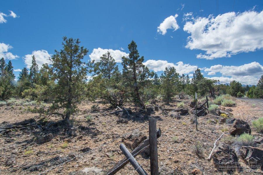 18305 Couch Market Road Bend, OR 97703 - Photo 13 of 16 Additional Photo
