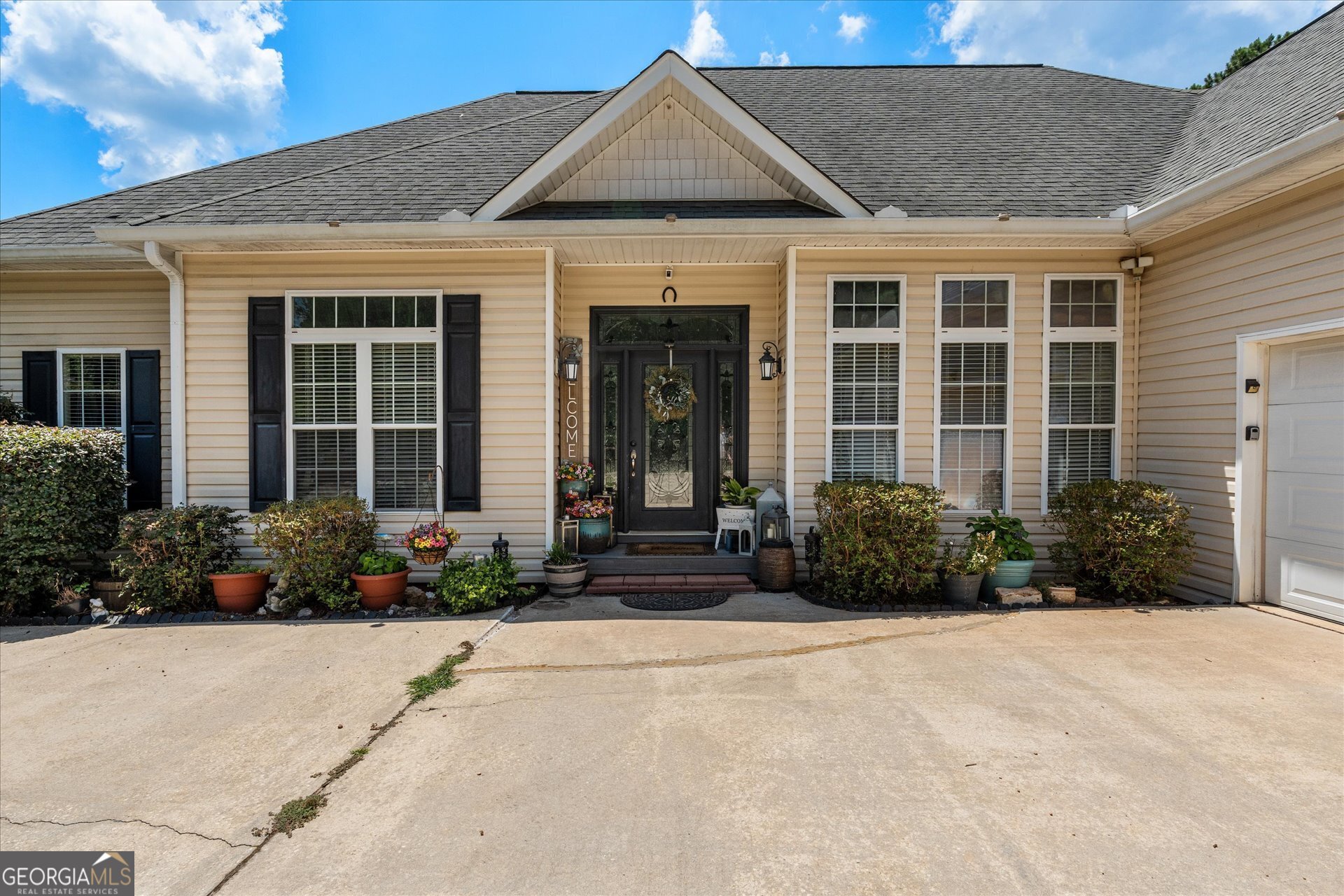 900 Old 4 Notch Road Carrollton, GA 30116 - Photo 3 of 52