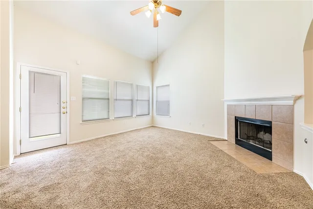 $1,895 | 137 Maplewood North, Kyle, TX 78640