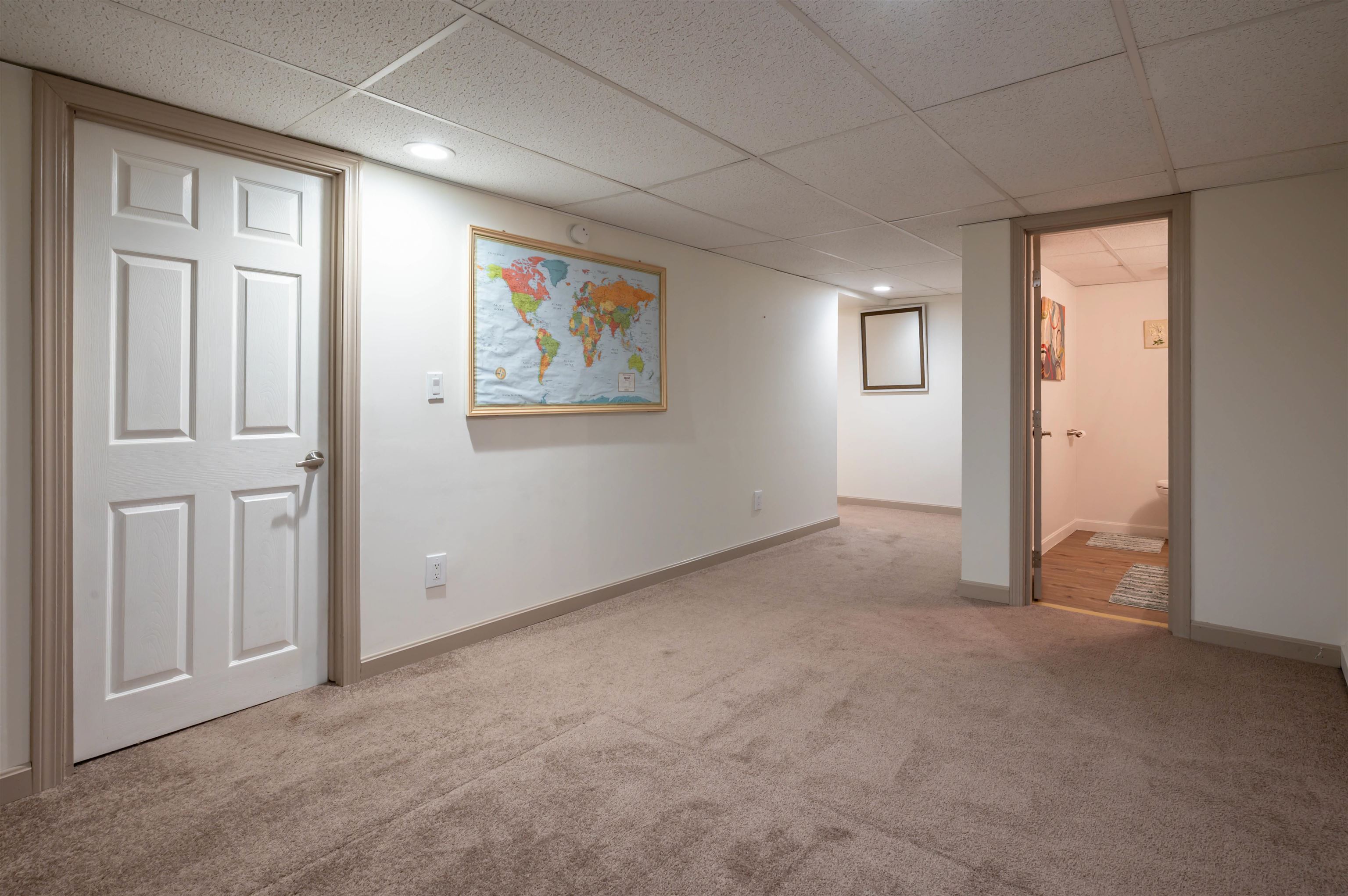 245 Pickering Street Manchester, NH 03104 - Photo 16 of 23