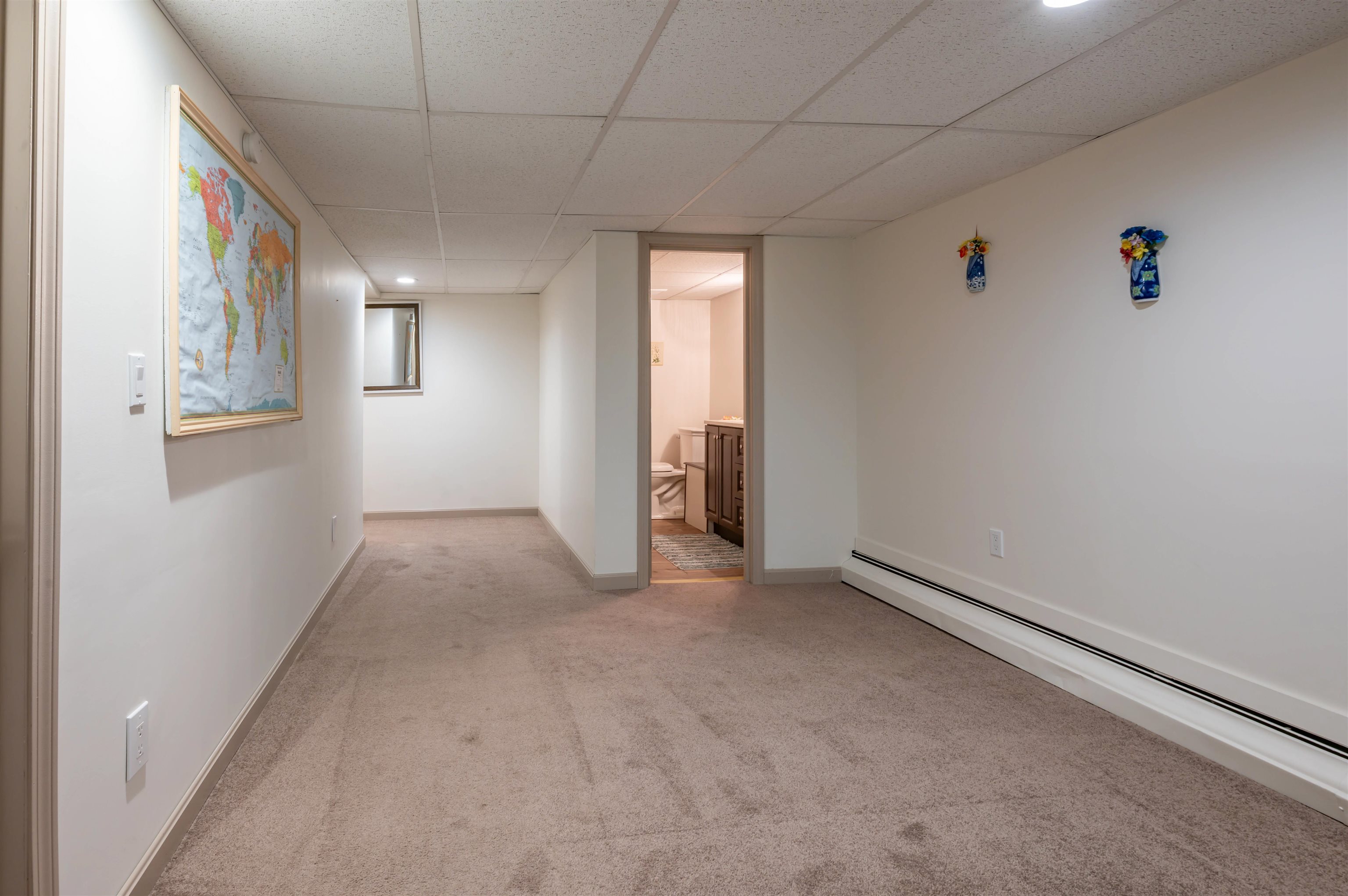 245 Pickering Street Manchester, NH 03104 - Photo 17 of 23