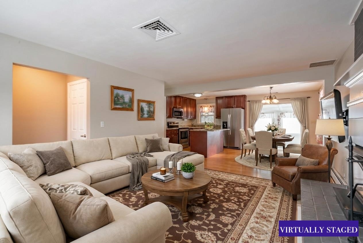 245 Pickering Street Manchester, NH 03104 - Photo 4 of 23