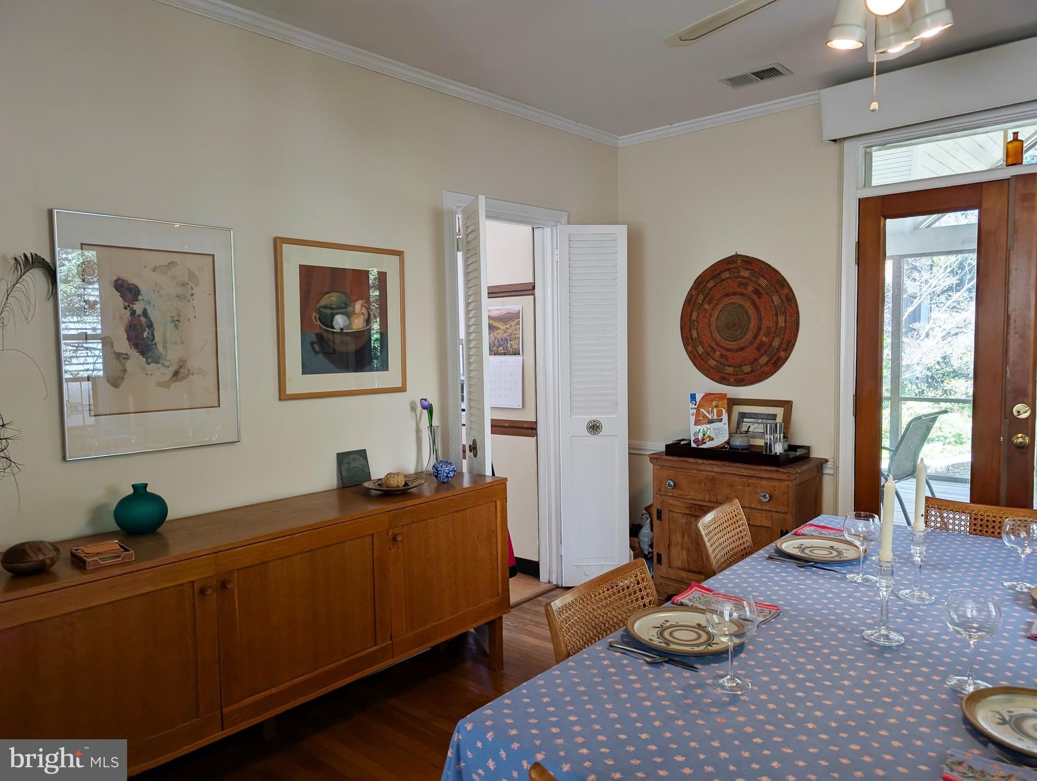 4413 Ridge Street Chevy Chase, MD 20815 - Photo 17 of 38