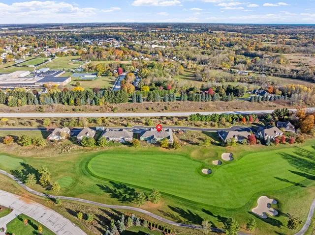 $764,900 | 301 Fairway Meadows Lane, Sheboygan Falls, WI 53085