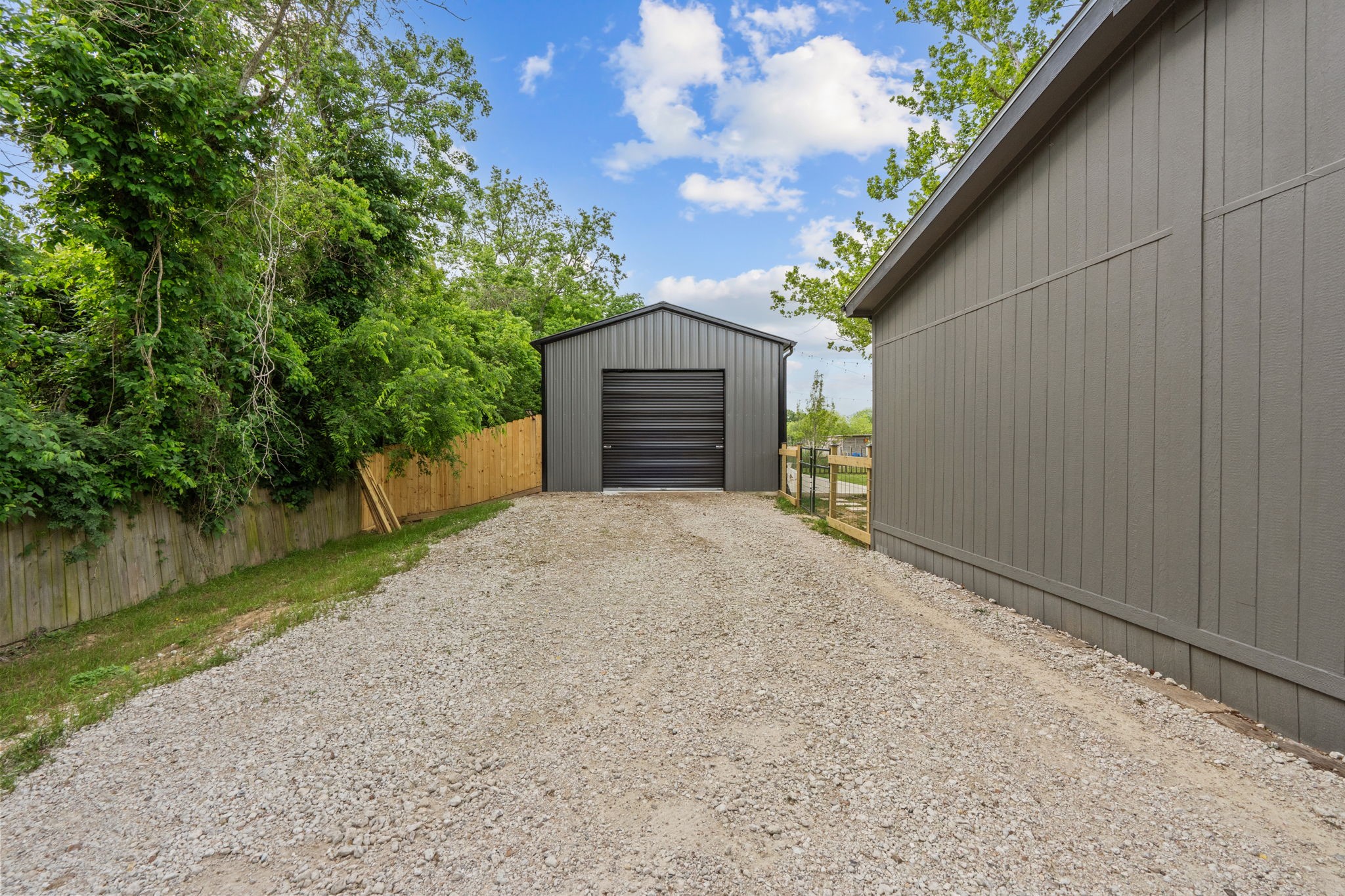 1510 Rymal Road Santa Fe, TX 77511 - Photo 6 of 47
