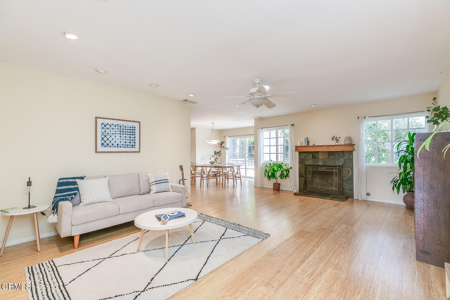 910 Park Road Ojai, CA 93023 - Photo 5 of 24 TwoFishDigital_910Park-7
