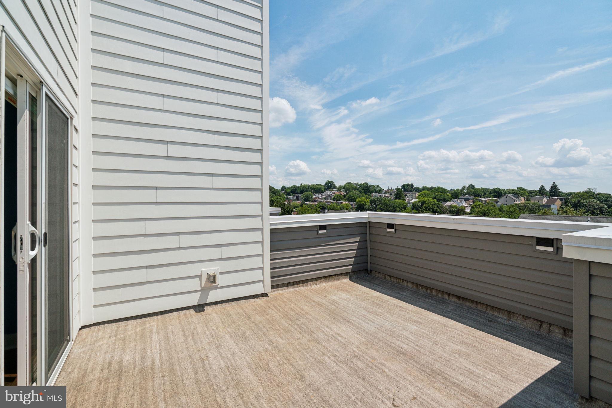 273 Ripka Street Philadelphia, PA 19127 - Photo 22 of 63 Primary Private Deck