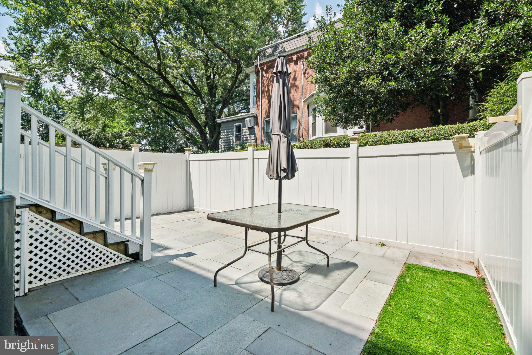 273 Ripka Street Philadelphia, PA 19127 - Photo 10 of 63 Back Patio