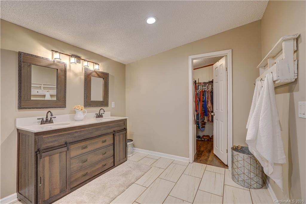 133 Ty-Lin Way, Unit 9 Troutman, NC 28166 - Photo 19 of 27 Gallery Image 19