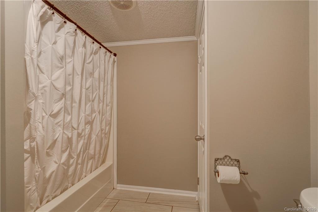 133 Ty-Lin Way, Unit 9 Troutman, NC 28166 - Photo 26 of 27 Gallery Image 26