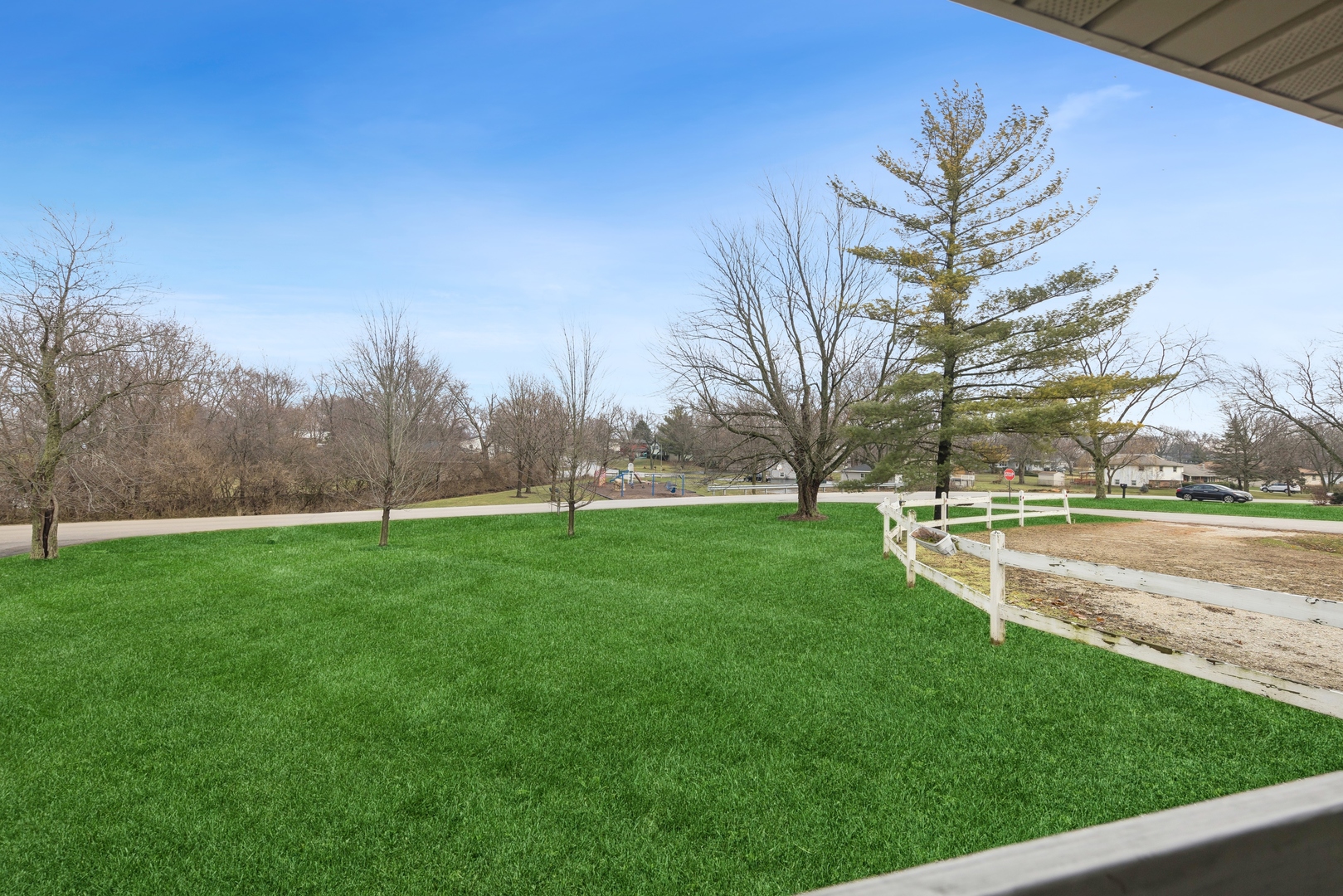 213 South Anderson Road New Lenox, IL 60451 - Photo 3 of 32 a view of a park with large trees