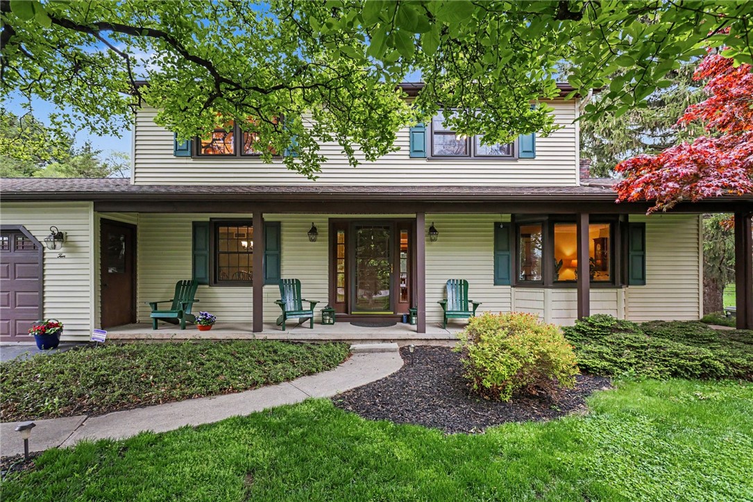 10 High Point Drive Parma, NY 14559 - Photo 1 of 28