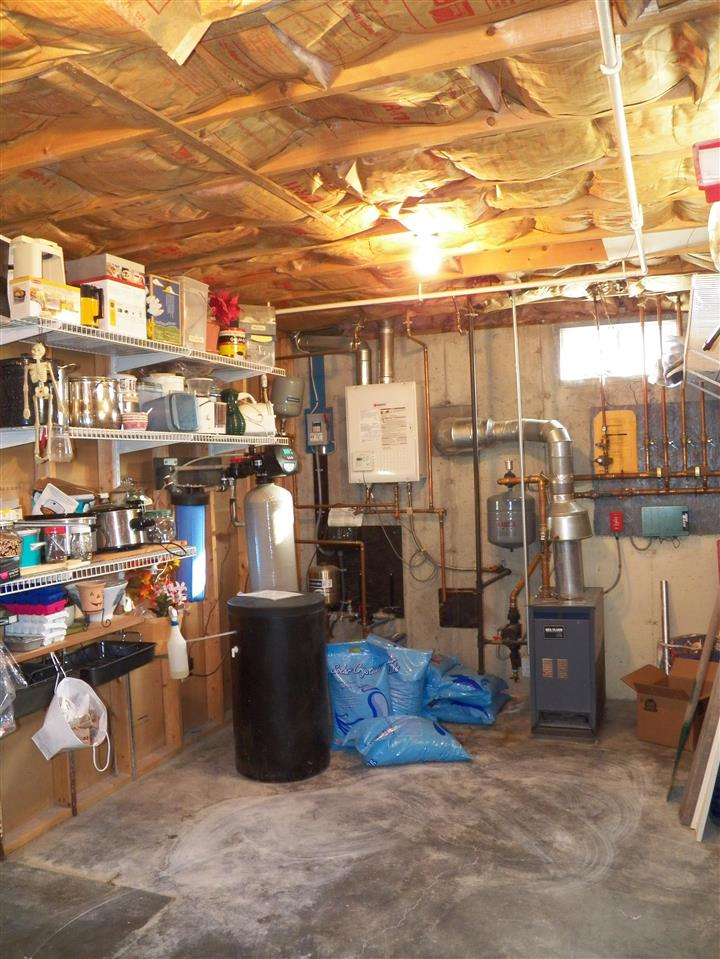 208 West Salisbury Road Salisbury, NH 03268 - Photo 24 of 40