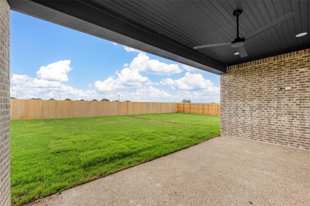 1320 Promised Land Road Hewitt, TX 76643 - Photo 22 of 26 a view of a pathway both side of yard