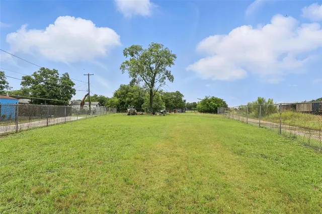 $175,000 | 3120 5th Avenue, Fort Worth, TX 76110