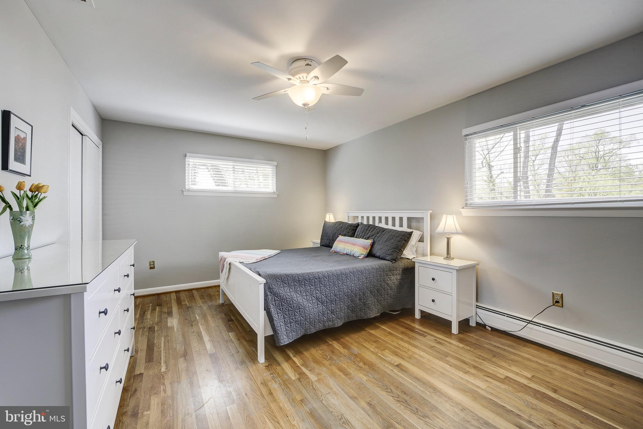 6326 Rockhurst Road Bethesda, MD 20817 - Photo 14 of 32 a bedroom with a bed and a window