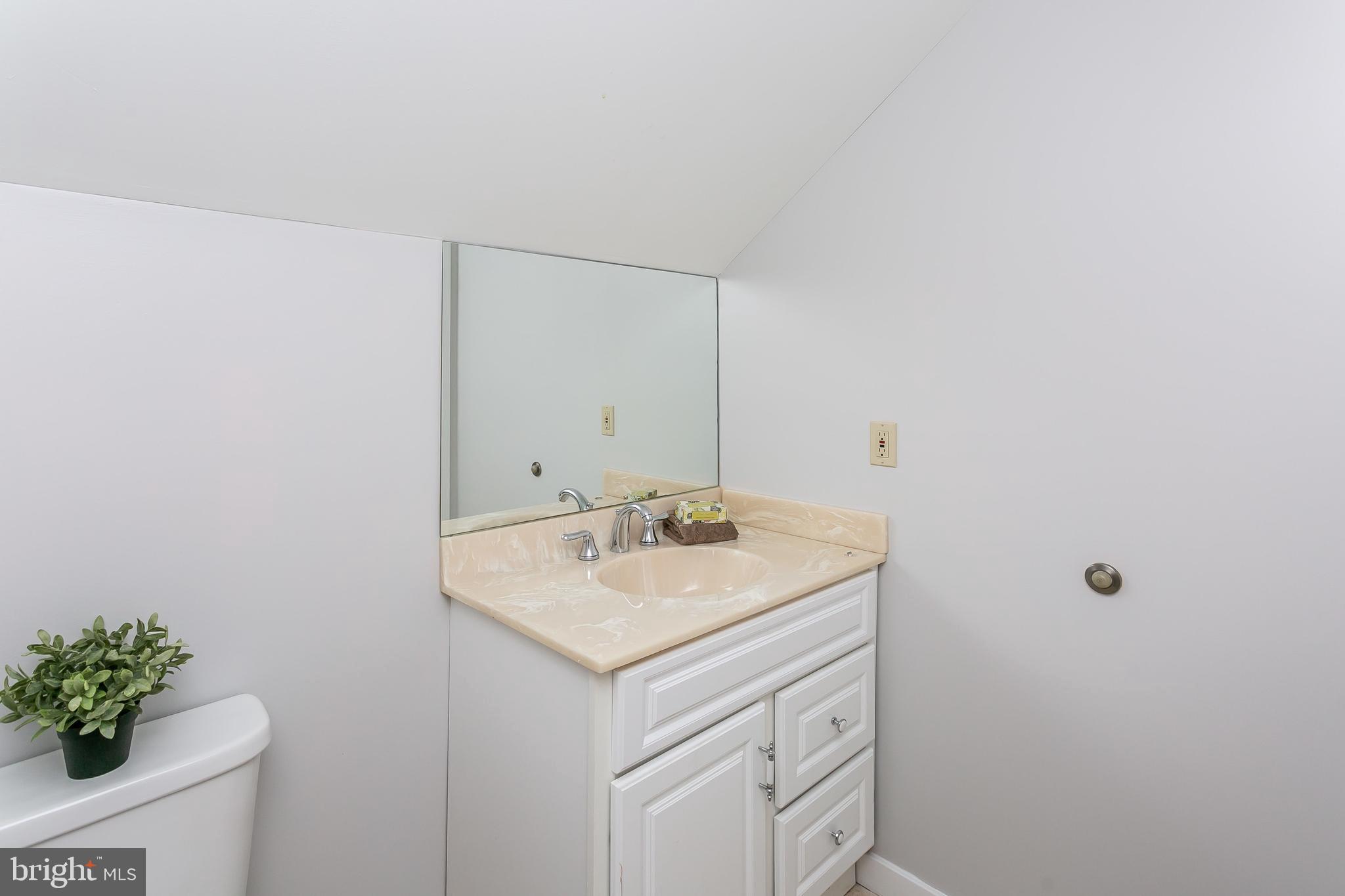 3503 Round Hollow Road Baltimore, MD 21208 - Photo 49 of 64 Gallery Image 49