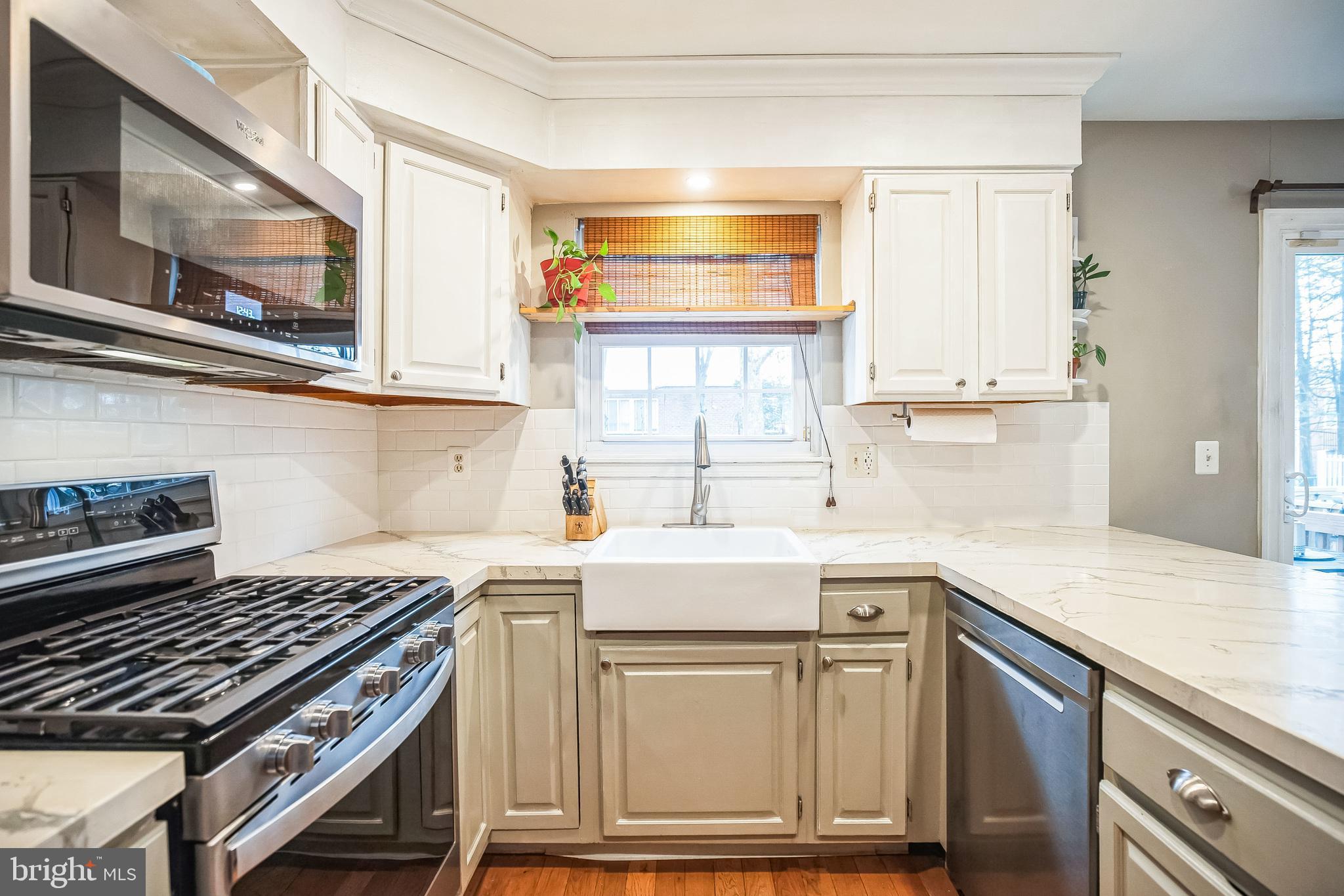 7923 Ridge Avenue, Unit 10 Philadelphia, PA 19128 - Photo 13 of 28 Kitchen