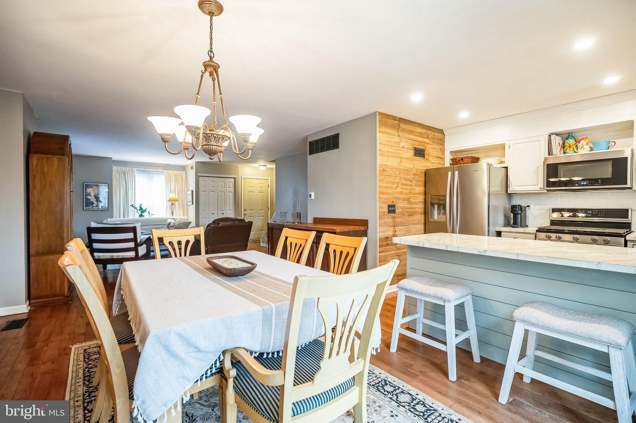 7923 Ridge Avenue, Unit 10 Philadelphia, PA 19128 - Photo 9 of 28 Dining Room